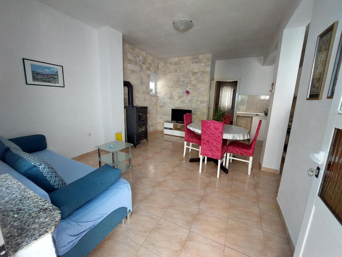 Apartman Lucija Seline Buitenkant foto