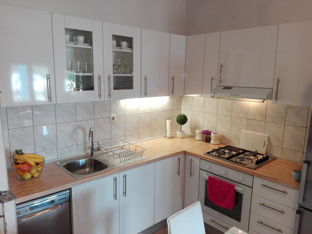Apartman Lucija Seline Buitenkant foto