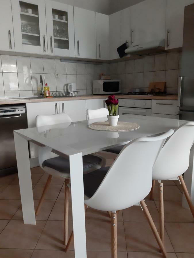 Apartman Lucija Seline Buitenkant foto