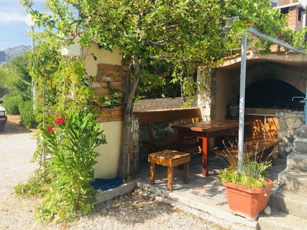 Apartman Lucija Seline Buitenkant foto