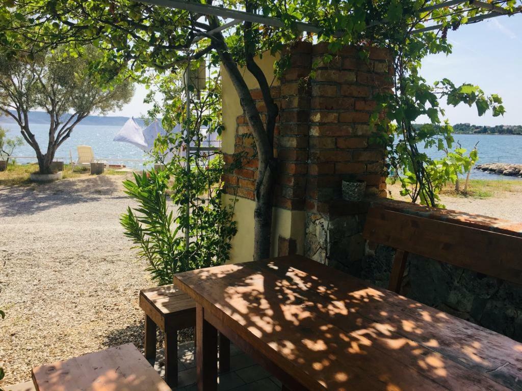 Apartman Lucija Seline Buitenkant foto